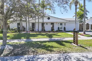 9000 SW 184th Terrace, Cutler Bay, FL 33157 - Photo 2