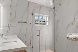 1880 NE 180th St, North Miami Beach, FL 33162 - Photo 64
