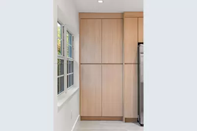 1880 NE 180th St, North Miami Beach, FL 33162 - Photo 36