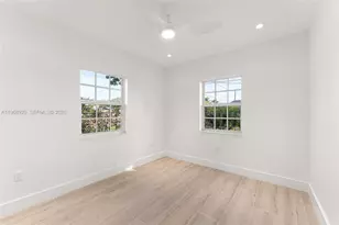1880 NE 180th St, North Miami Beach, FL 33162 - Photo 52