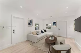 1880 NE 180th St, North Miami Beach, FL 33162 - Photo 20