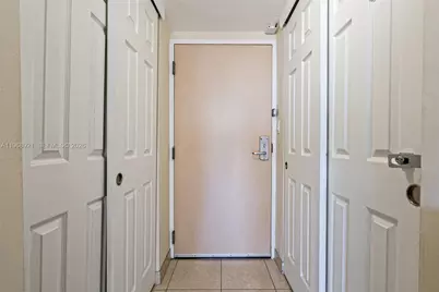 19201 Collins Ave #603, Sunny Isles Beach, FL 33160 - Photo 6