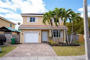 28402 SW 129th Pl, Homestead, FL 33033 - Photo 2