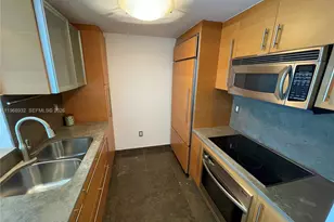 [Address not provided], Miami Beach, FL 33139 - Photo 36