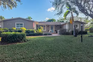 9350 SW 120th St, Miami, FL 33176 - Photo 2
