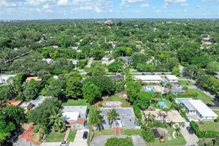 11402 NE 8th Ct, Biscayne Park, FL 33161 - Photo 6