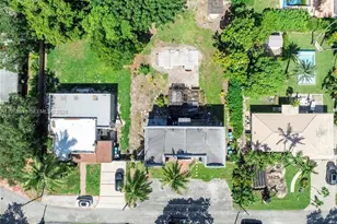 11402 NE 8th Ct, Biscayne Park, FL 33161 - Photo 1