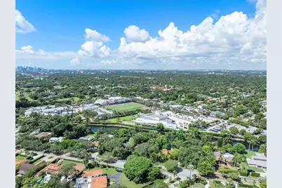 11402 NE 8th Ct, Biscayne Park, FL 33161 - Photo 18