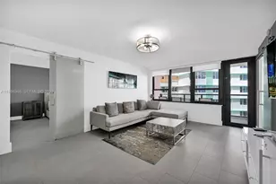 5225 Collins Ave, Miami Beach, FL 33140 - Photo 6