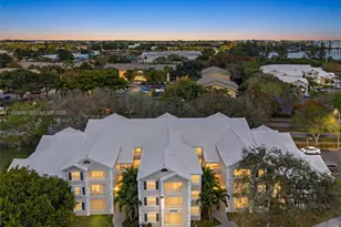 2890 N Oakland Forest Dr, Oakland Park, FL 33309 - Photo 18