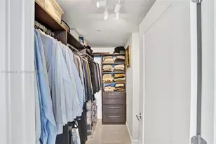 601 NE 27th St, Miami, FL 33137 - Photo 22