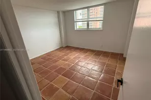 90 Edgewater Dr, Coral Gables, FL 33133 - Photo 8