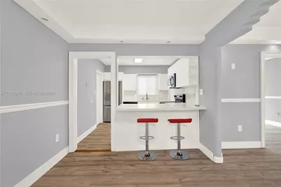 2001 SW 37th Ave, Miami, FL 33145 - Photo 8