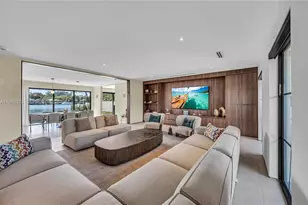 1170 S Biscayne Point Rd, Miami Beach, FL 33141 - Photo 10