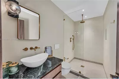 1170 S Biscayne Point Rd #N/A, Miami Beach, FL 33141 - Photo 32