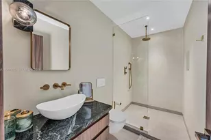 1170 S Biscayne Point Rd, Miami Beach, FL 33141 - Photo 32