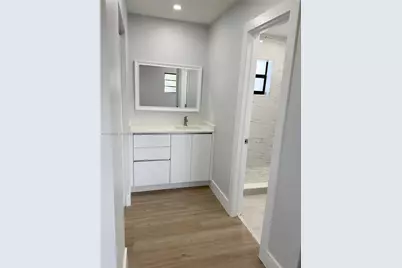250 SW 78th Ave #0, Miami, FL 33144 - Photo 8