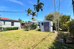 432 NW 103rd St, Miami, FL 33150 - Photo 22