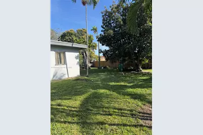 480 NE 127th St, North Miami, FL 33161 - Photo 4