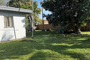 480 NE 127th St, North Miami, FL 33161 - Photo 4