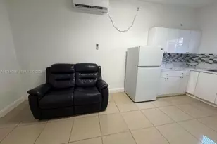 23160 SW 113th Passage, Miami, FL 33170 - Photo 2