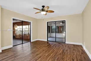 525 SE Brookside Terrace, Port Saint Lucie, FL 34983 - Photo 8