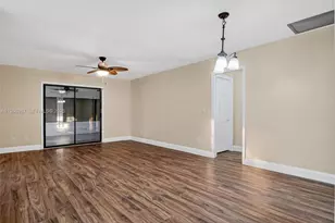 525 SE Brookside Terrace, Port Saint Lucie, FL 34983 - Photo 12