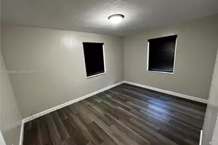 816 Beech Rd, West Palm Beach, FL 33409 - Photo 4