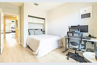 2370 NW 131st Cir, Miami, FL 33167 - Photo 20