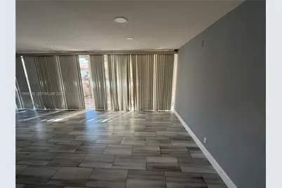 853 NW 81st Ter, Plantation, FL 33324 - Photo 6