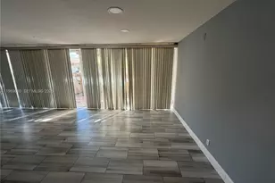 853 NW 81st Terrace, Plantation, FL 33324 - Photo 6