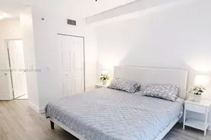 17125 N Bay Rd, Sunny Isles Beach, FL 33160 - Photo 10