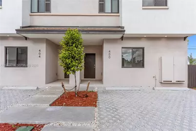 408 SW 1st St #1, Florida City, FL 33034 - Photo 4