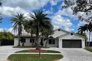 4960 SW 119th Ave, Cooper City, FL 33330 - Photo 1