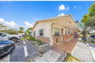 356 SW 2nd Pl, Pompano Beach, FL 33060 - Photo 2