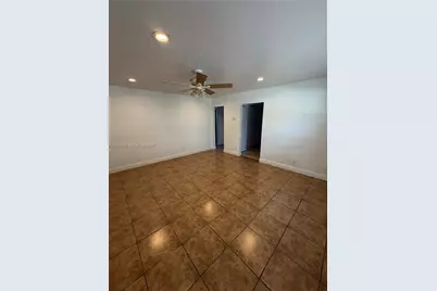 356 SW 2nd Pl, Pompano Beach, FL 33060 - Photo 4