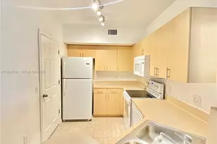 1902 Belmont Ln, North Lauderdale, FL 33068 - Photo 8