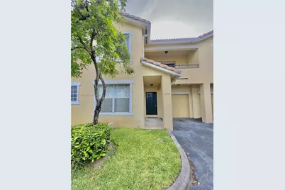 1902 Belmont Ln #1902, North Lauderdale, FL 33068 - Photo 1