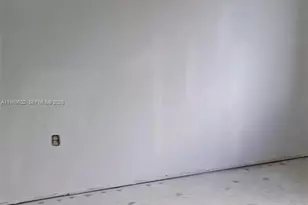 1112 SW 11th Ave, Miami, FL 33129 - Photo 10