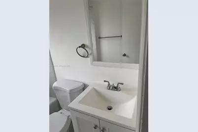 92 Hendricks Isle #6, Fort Lauderdale, FL 33301 - Photo 4