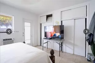 280 SW 11th Ave, Hallandale Beach, FL 33009 - Photo 10