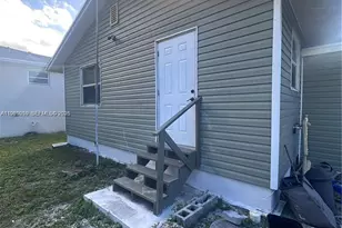 3633 SW 12th Ct, Fort Lauderdale, FL 33312 - Photo 2