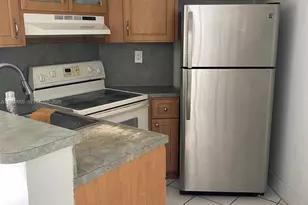 680 W Park Dr, Miami, FL 33172 - Photo 4