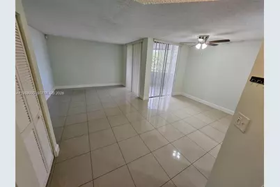 8365 SW 152nd Ave #ph2, Miami, FL 33193 - Photo 2