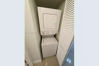 8365 SW 152nd Ave #ph2, Miami, FL 33193 - Photo 6