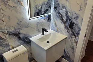 2520 NW 108th St, Miami, FL 33167 - Photo 8