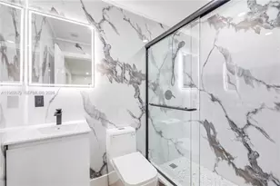 2520 NW 108th St, Miami, FL 33167 - Photo 26