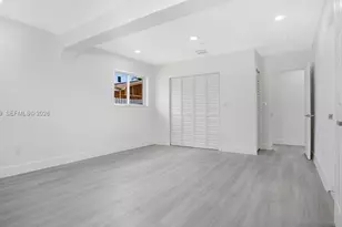 105 NE 213th St, Miami Gardens, FL 33179 - Photo 22