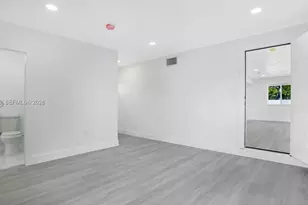 105 NE 213th St, Miami Gardens, FL 33179 - Photo 20