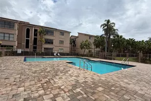 2826 S University Dr, Davie, FL 33328 - Photo 20